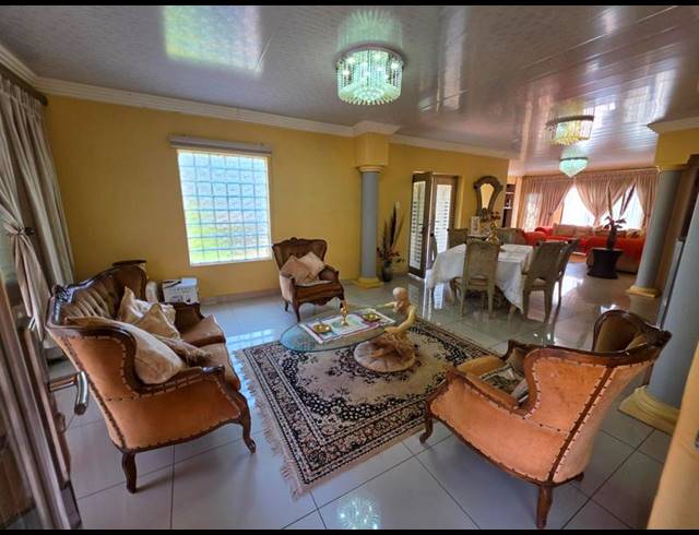 5 BEDROOM PROPERTY TO RENT IN THE ORCHARDS